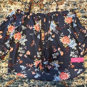 NWT Women’s Large Xhilaration Blouse